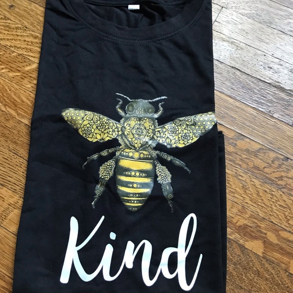 🐝kind tee - Picture 2 of 3